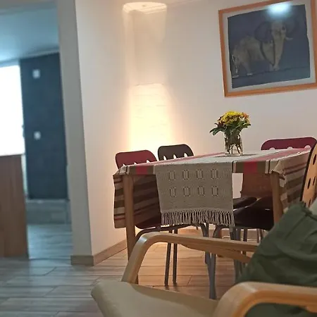 O Pequeno Ninho * Орта